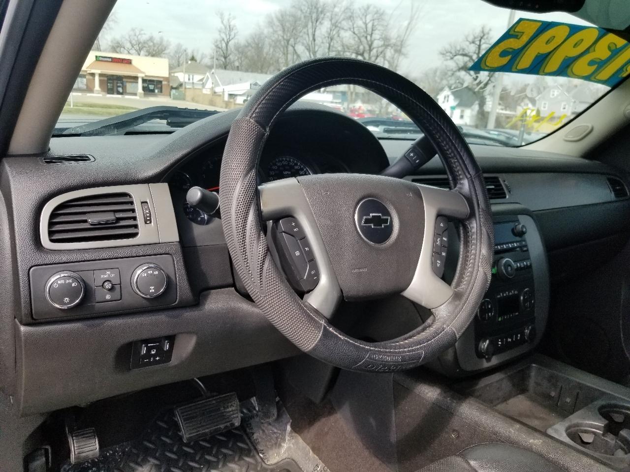 Chevrolet Silverado 2500HD 4WD Ext Cab 144.2" LTZ 2012