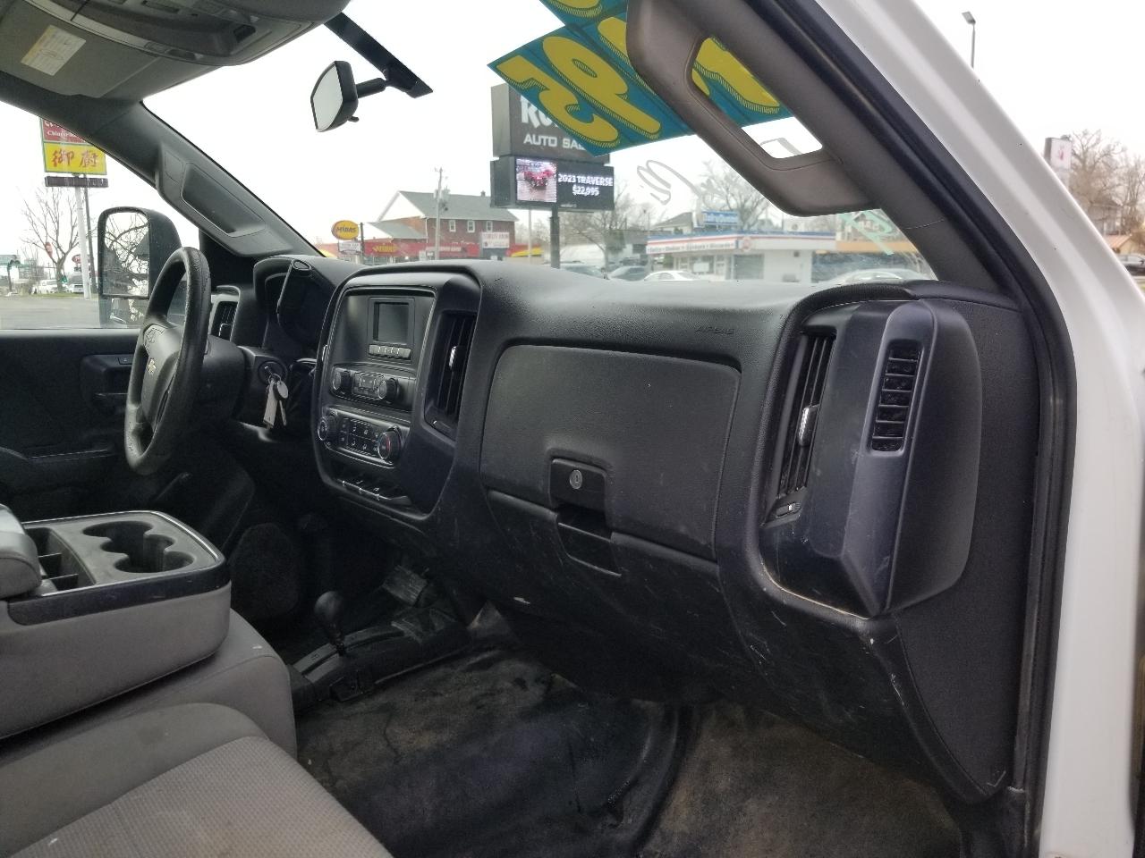 Chevrolet Silverado 2500HD 4WD Reg Cab 133.6" Work Truck 2016