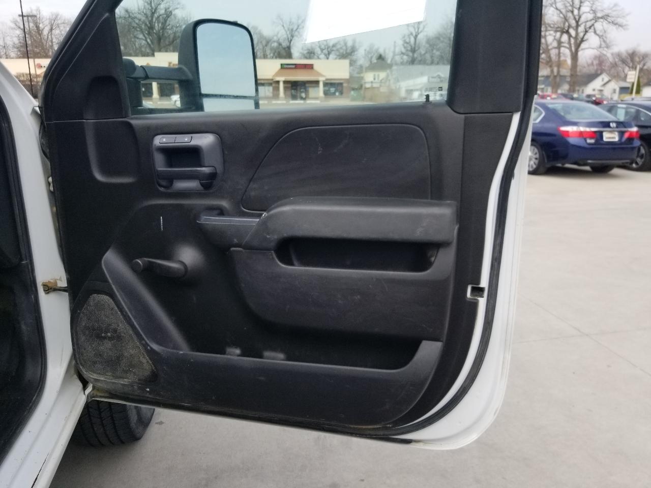 Chevrolet Silverado 2500HD 4WD Reg Cab 133.6" Work Truck 2016