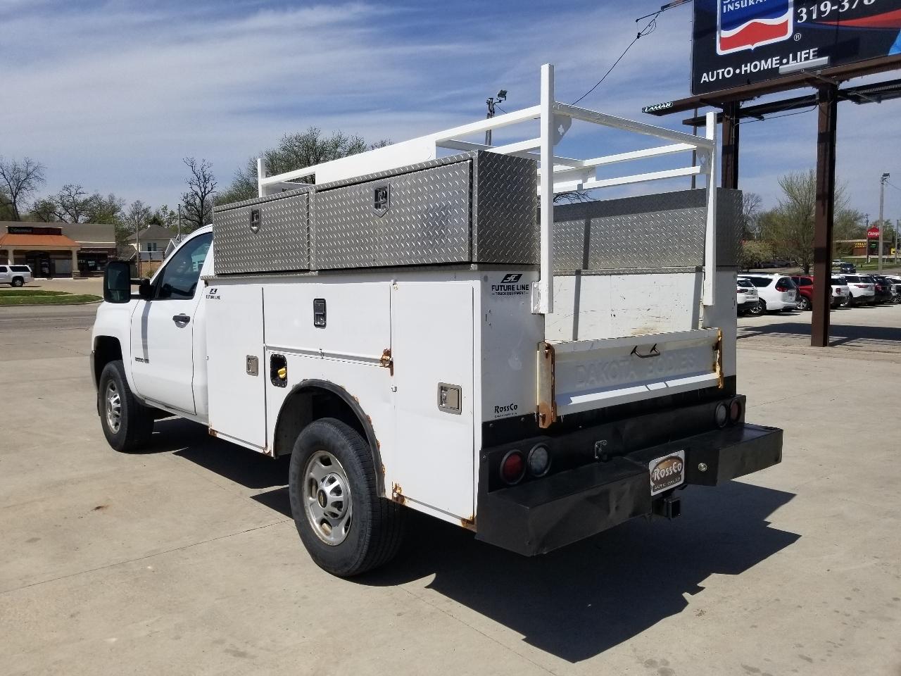 Chevrolet Silverado 2500HD 4WD Reg Cab 133.6" Work Truck 2016