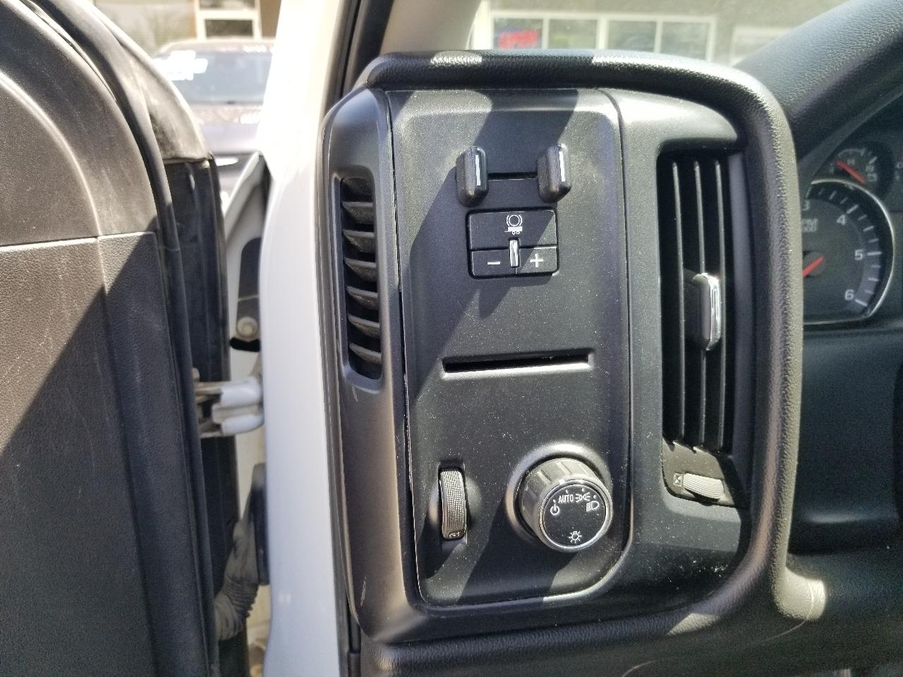 Chevrolet Silverado 2500HD 4WD Reg Cab 133.6" Work Truck 2016