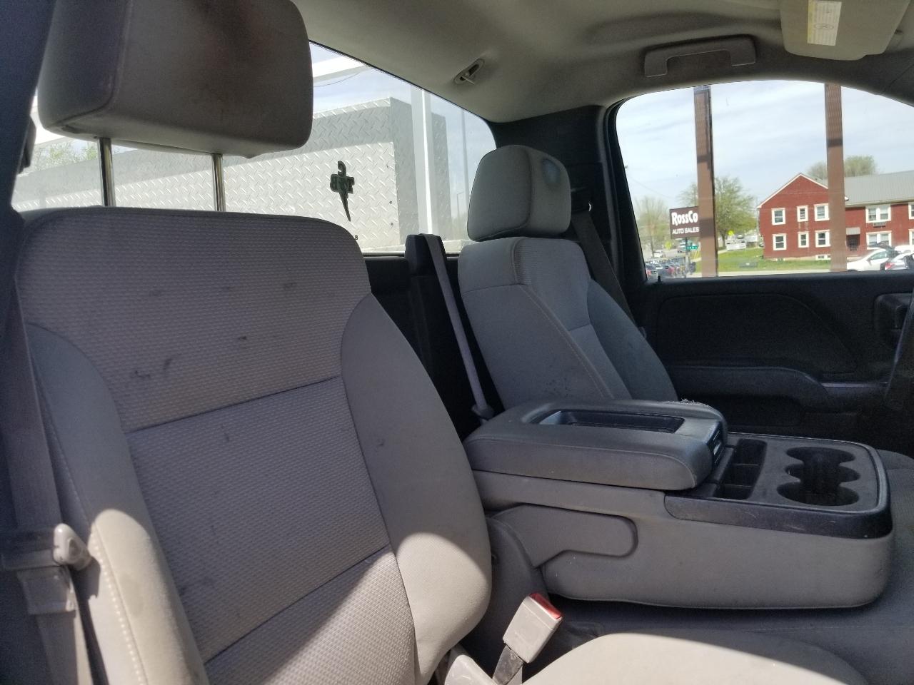 Chevrolet Silverado 2500HD 4WD Reg Cab 133.6" Work Truck 2016