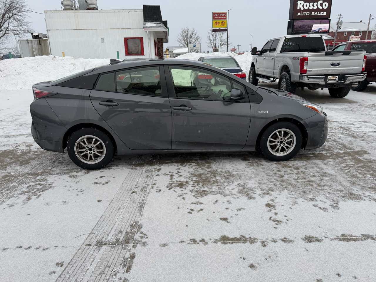 Toyota Prius Two Eco 2017