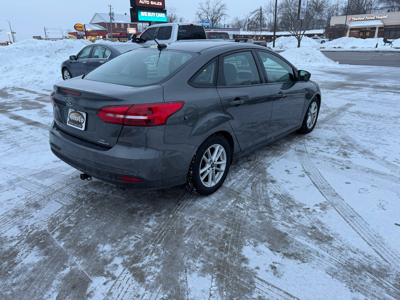 Ford Focus SE Sedan 2016