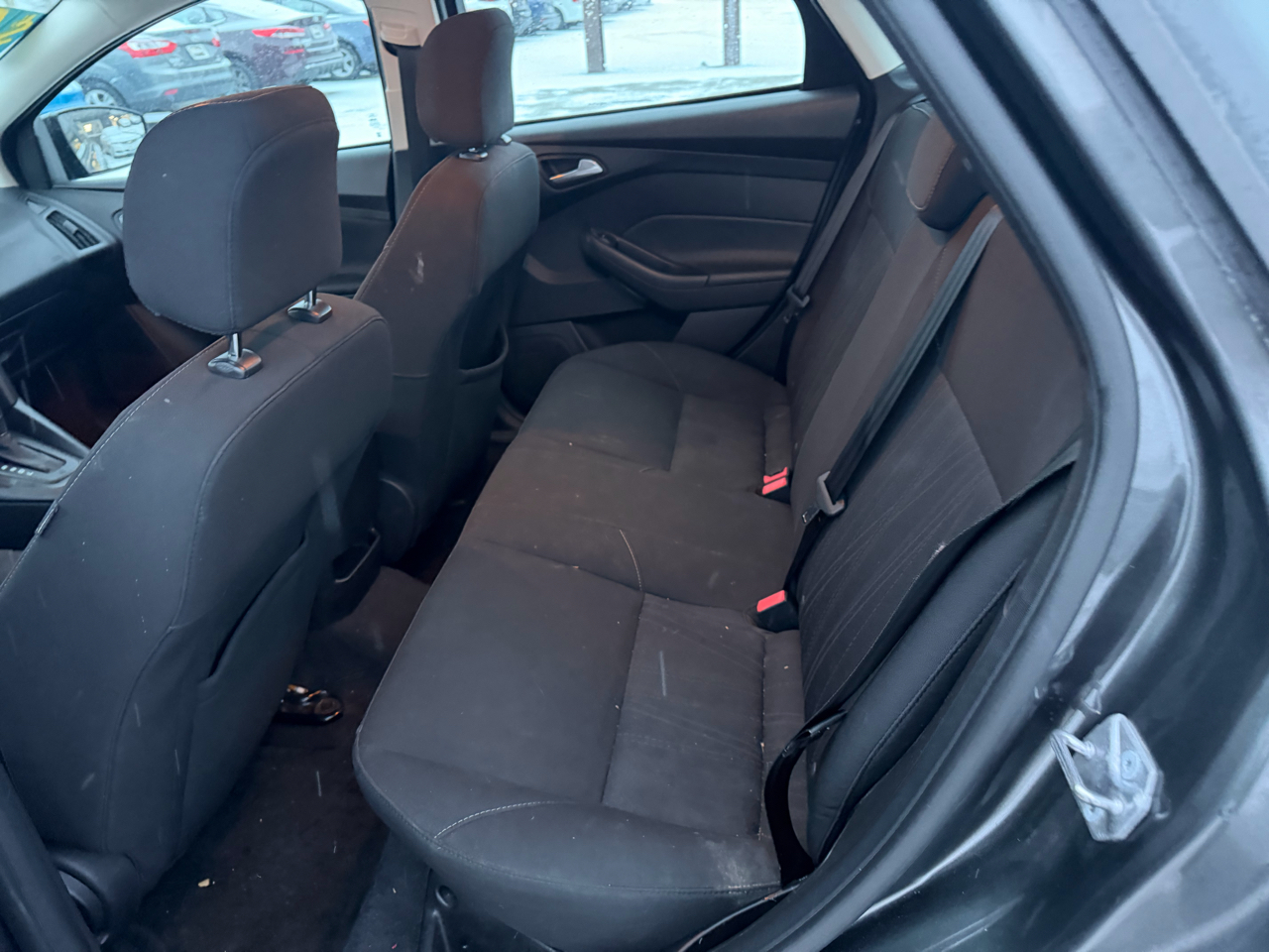 Ford Focus SE Sedan 2016