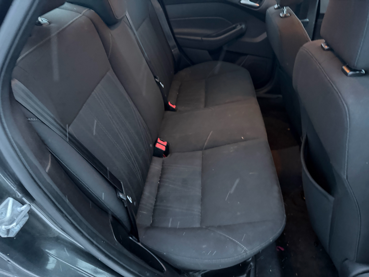 Ford Focus SE Sedan 2016