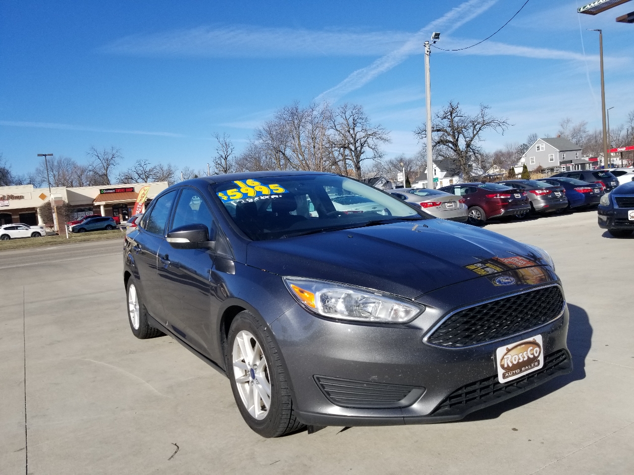 Ford Focus 4dr Sdn SE 2016
