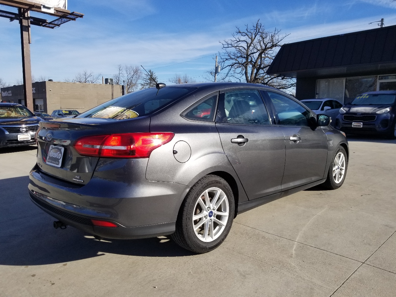 Ford Focus 4dr Sdn SE 2016