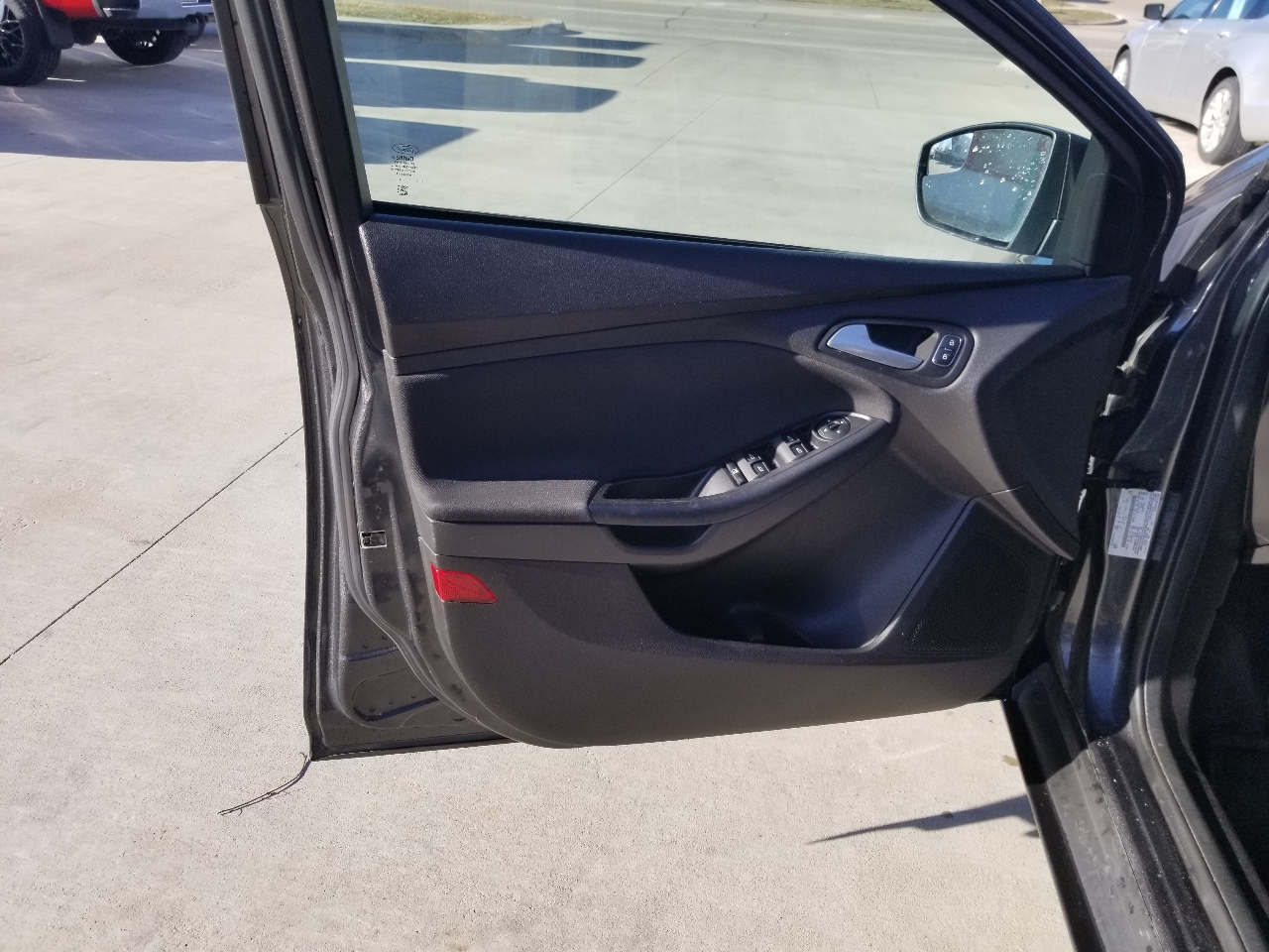 Ford Focus 4dr Sdn SE 2016