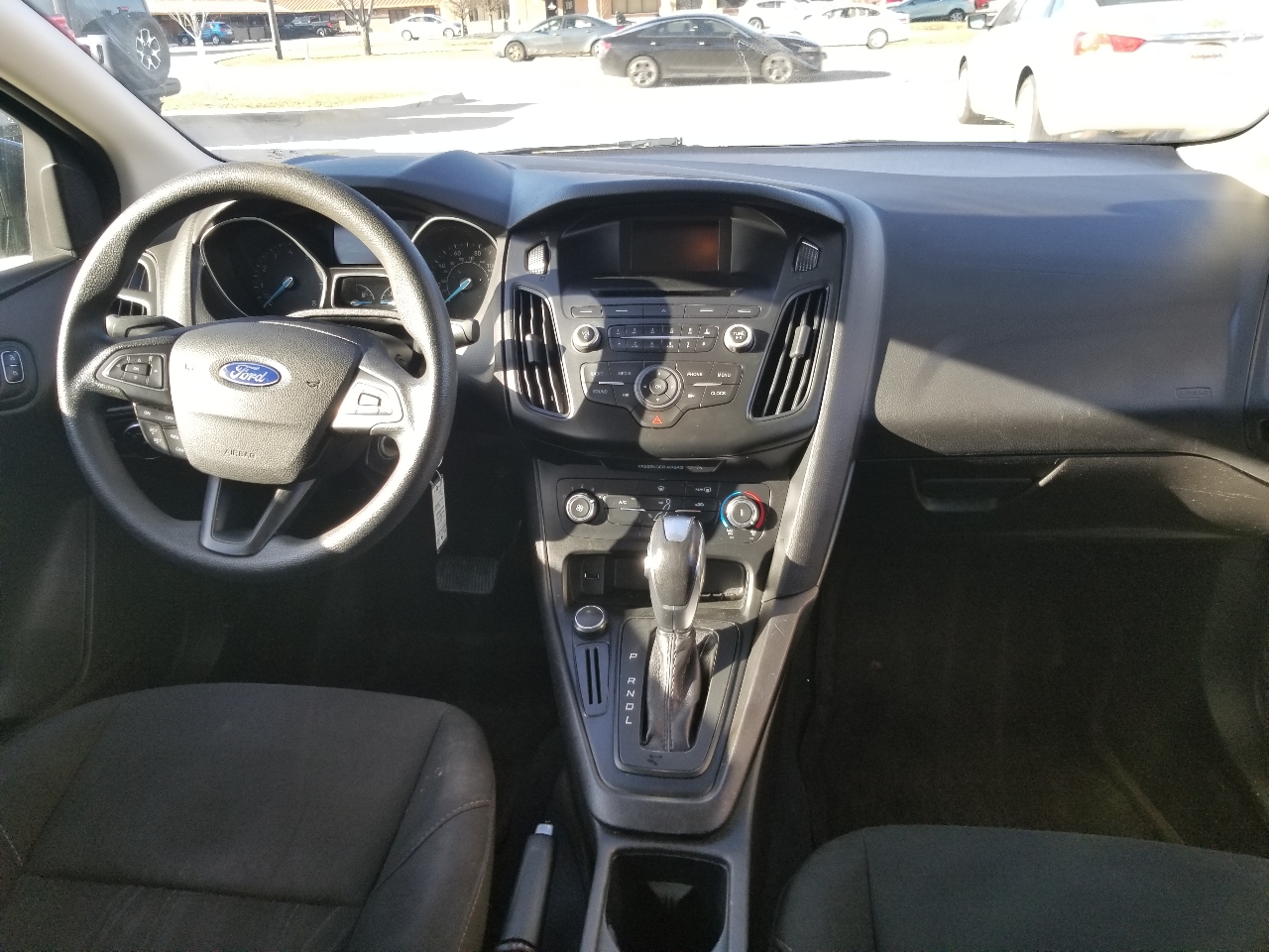 Ford Focus 4dr Sdn SE 2016