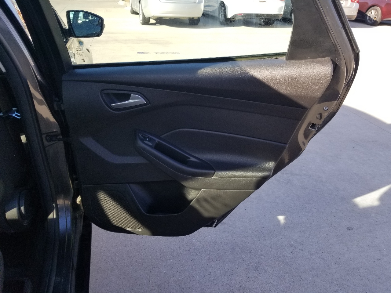 Ford Focus 4dr Sdn SE 2016