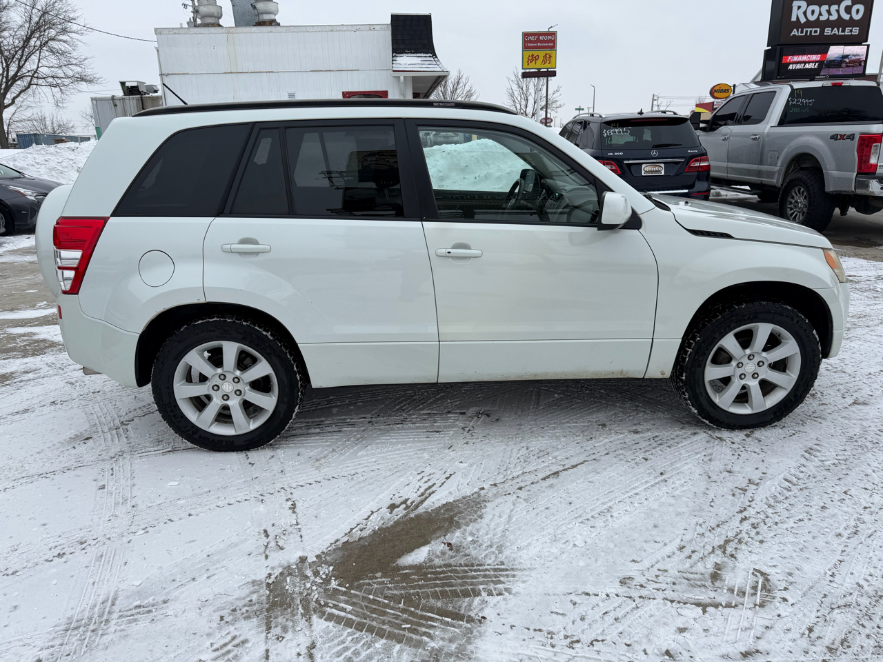 Suzuki Grand Vitara Limited 3.2L 4WD 2010