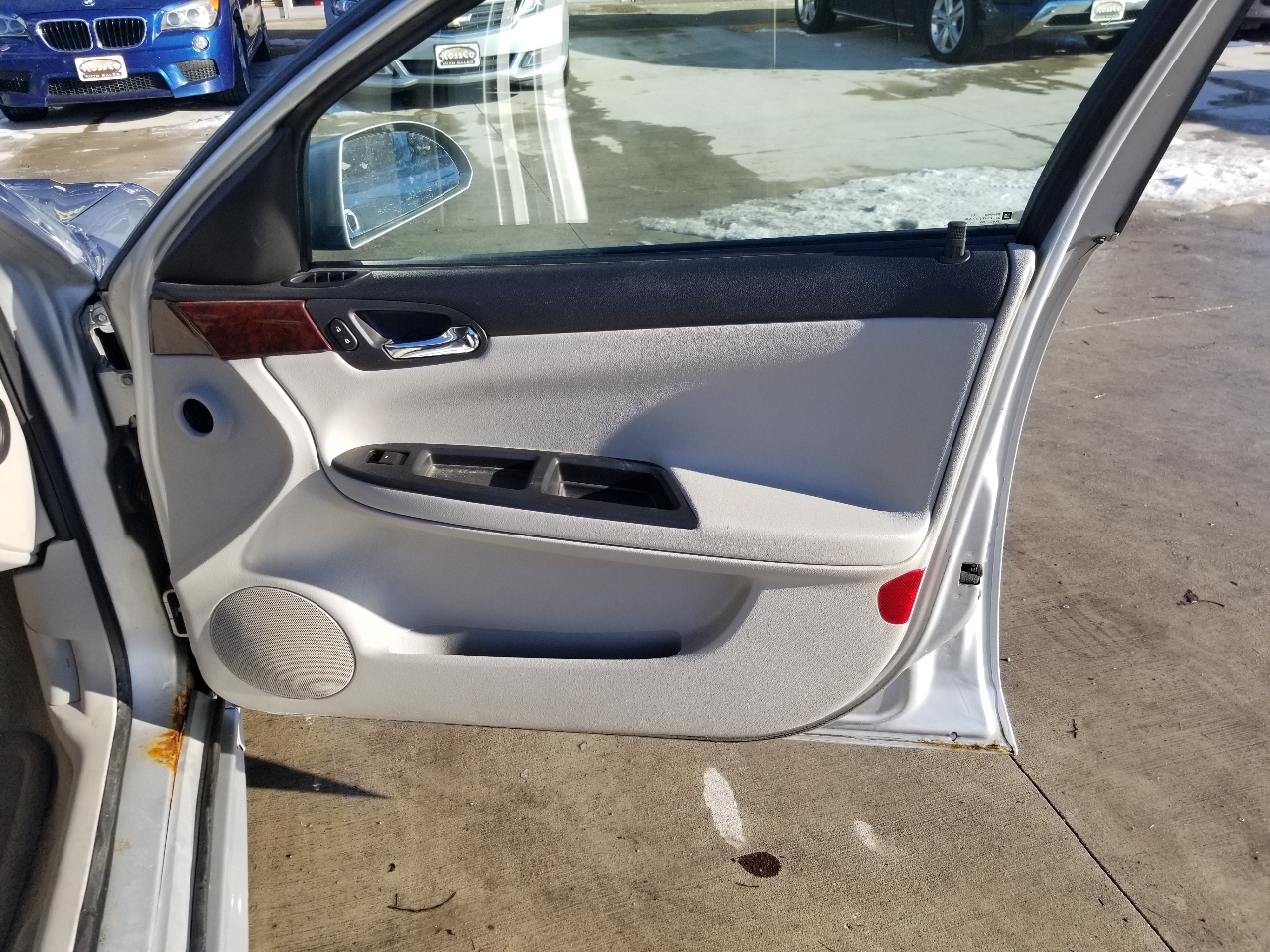 Chevrolet Impala LT 2009