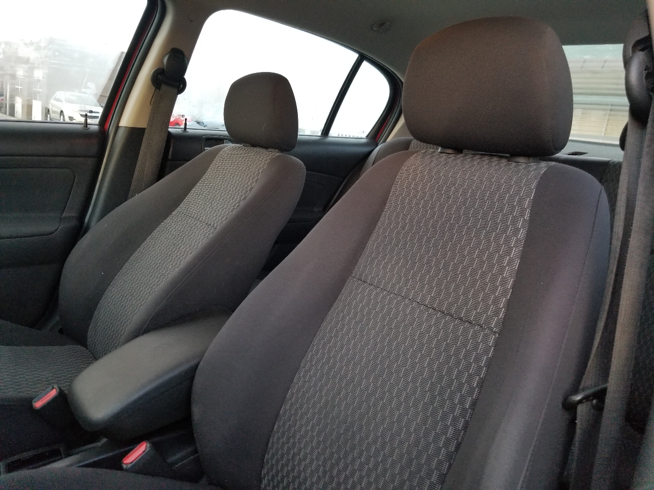 Chevrolet Cobalt 4dr Sdn LT w/1LT 2010