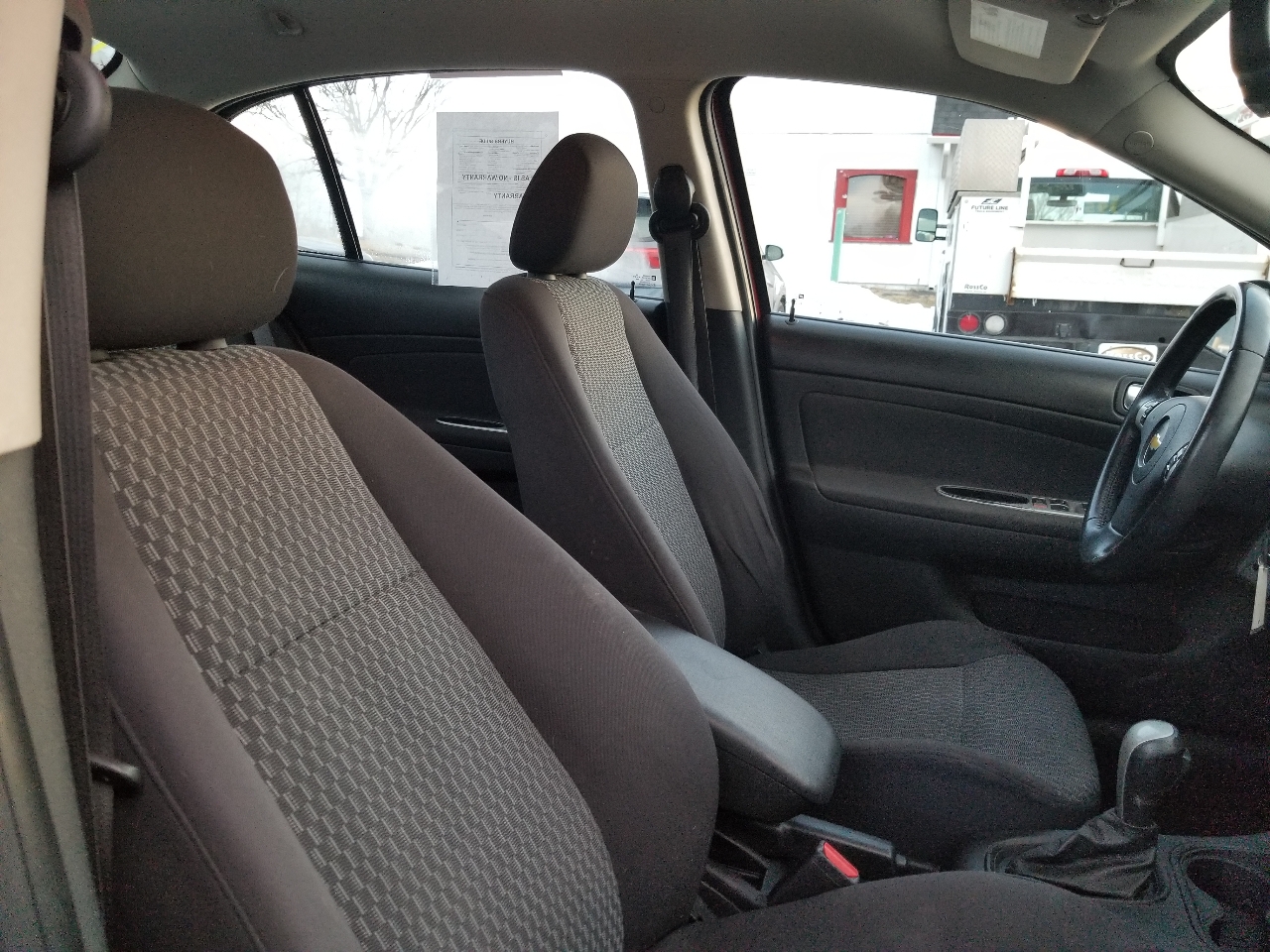 Chevrolet Cobalt 4dr Sdn LT w/1LT 2010