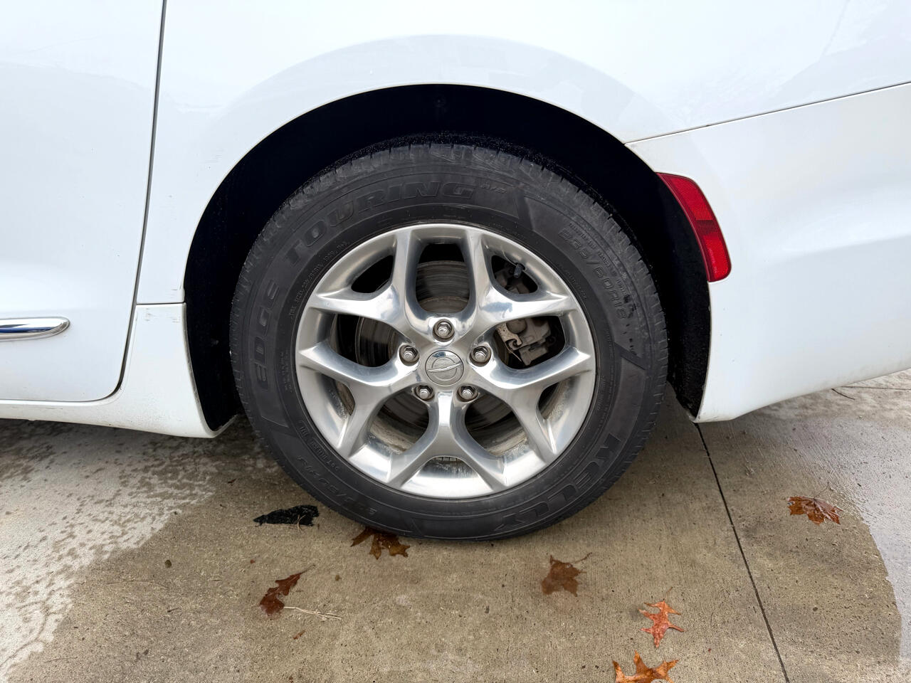 Chrysler Pacifica Limited 2018