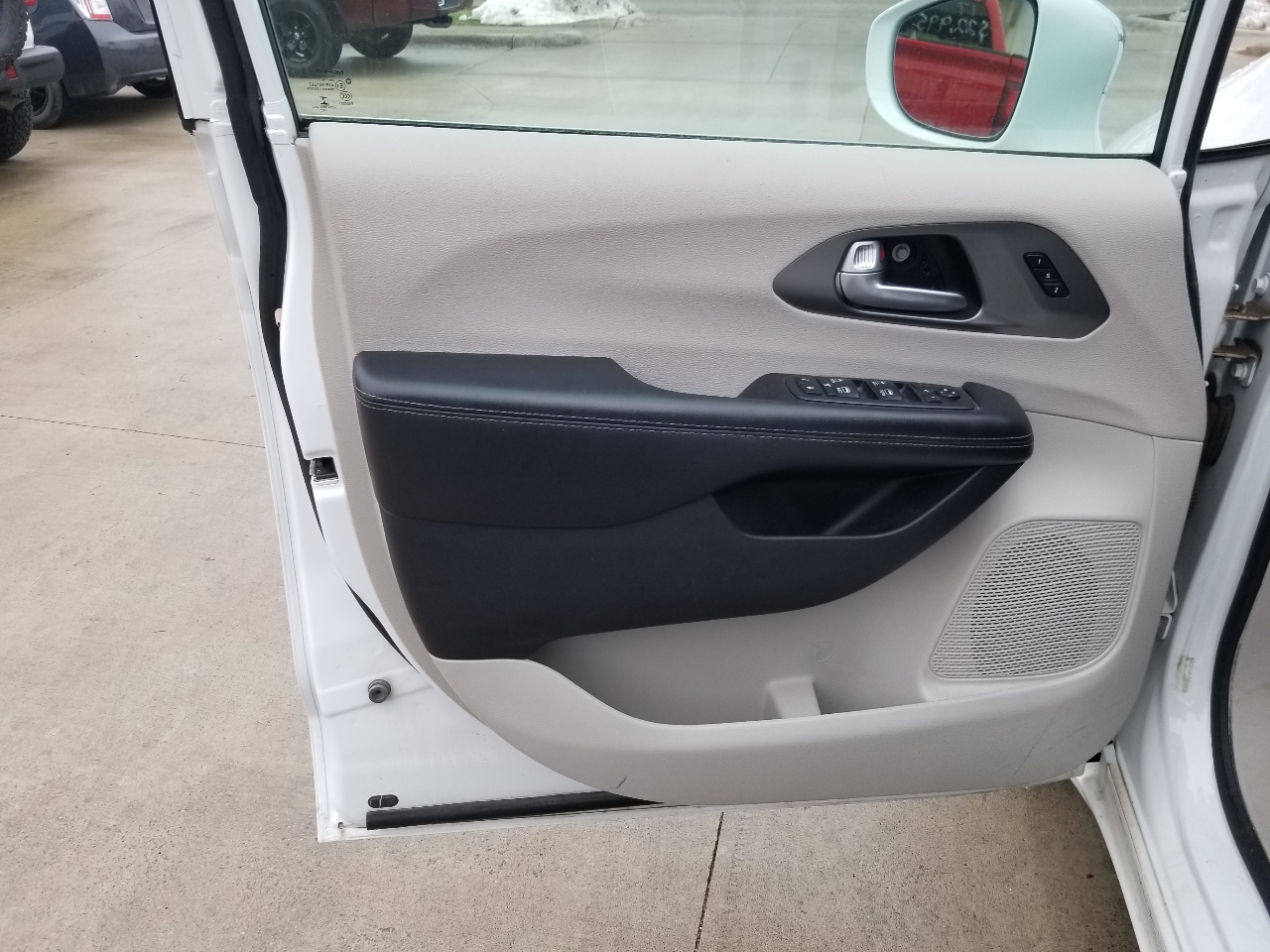 Chrysler Pacifica Limited FWD 2018