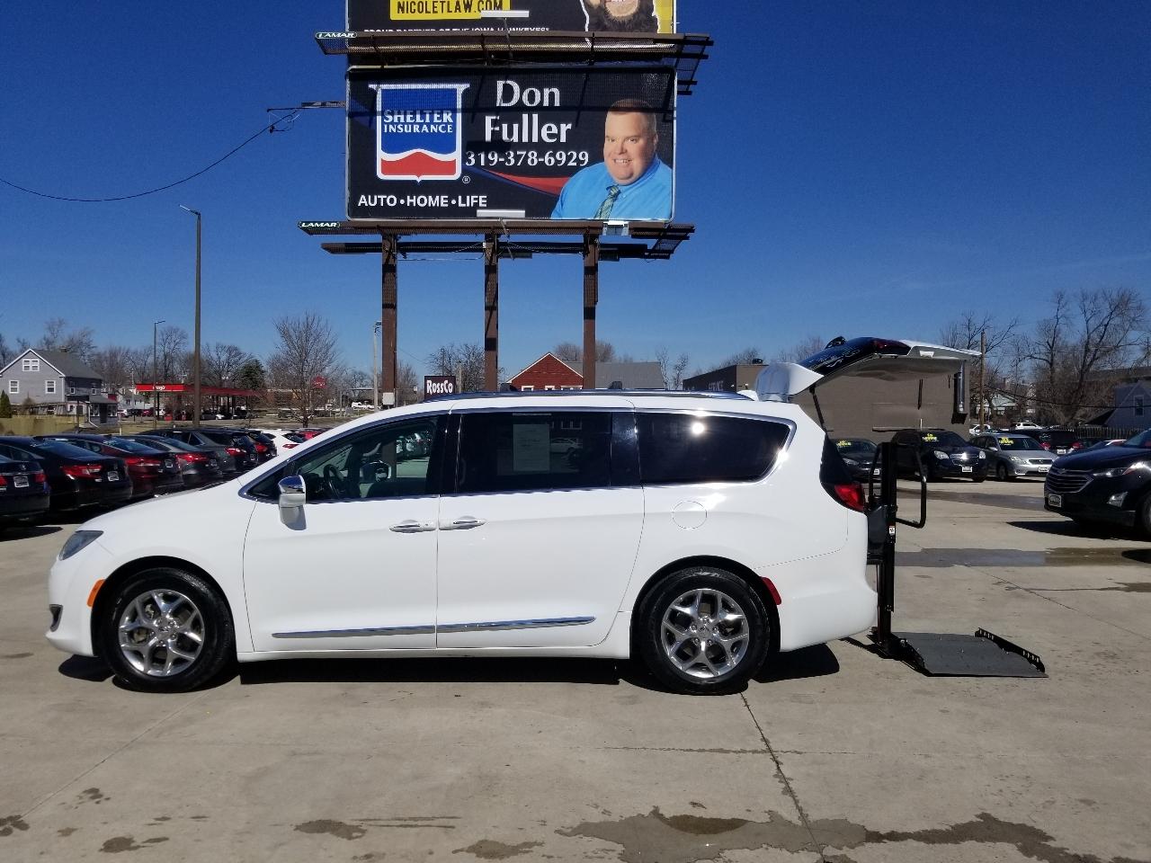 Chrysler Pacifica Limited FWD 2018