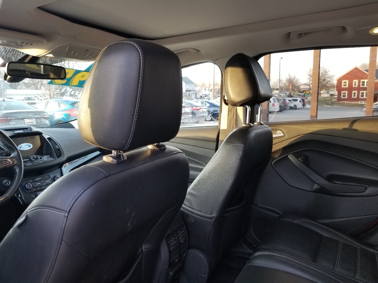 Ford Escape Titanium 4WD 2017