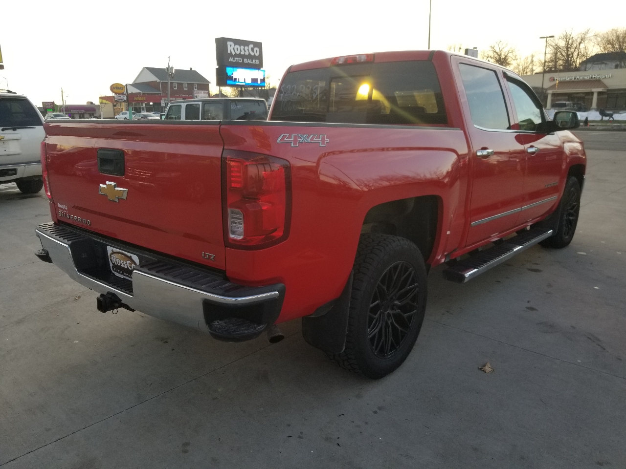 Chevrolet Silverado 1500 LTZ Crew Cab 4WD 2017