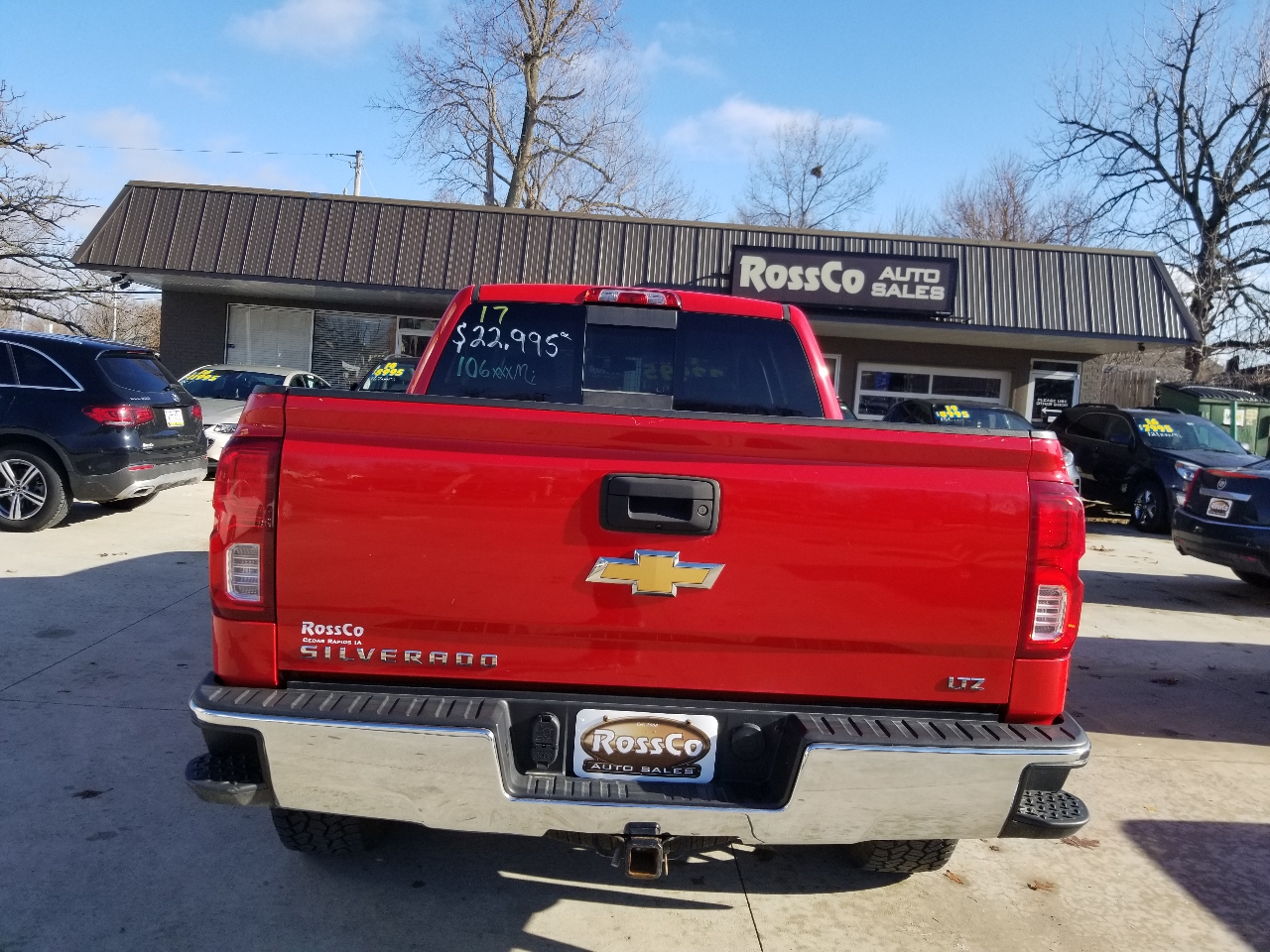 Chevrolet Silverado 1500 4WD Crew Cab 143.5" LTZ w/1LZ 2017