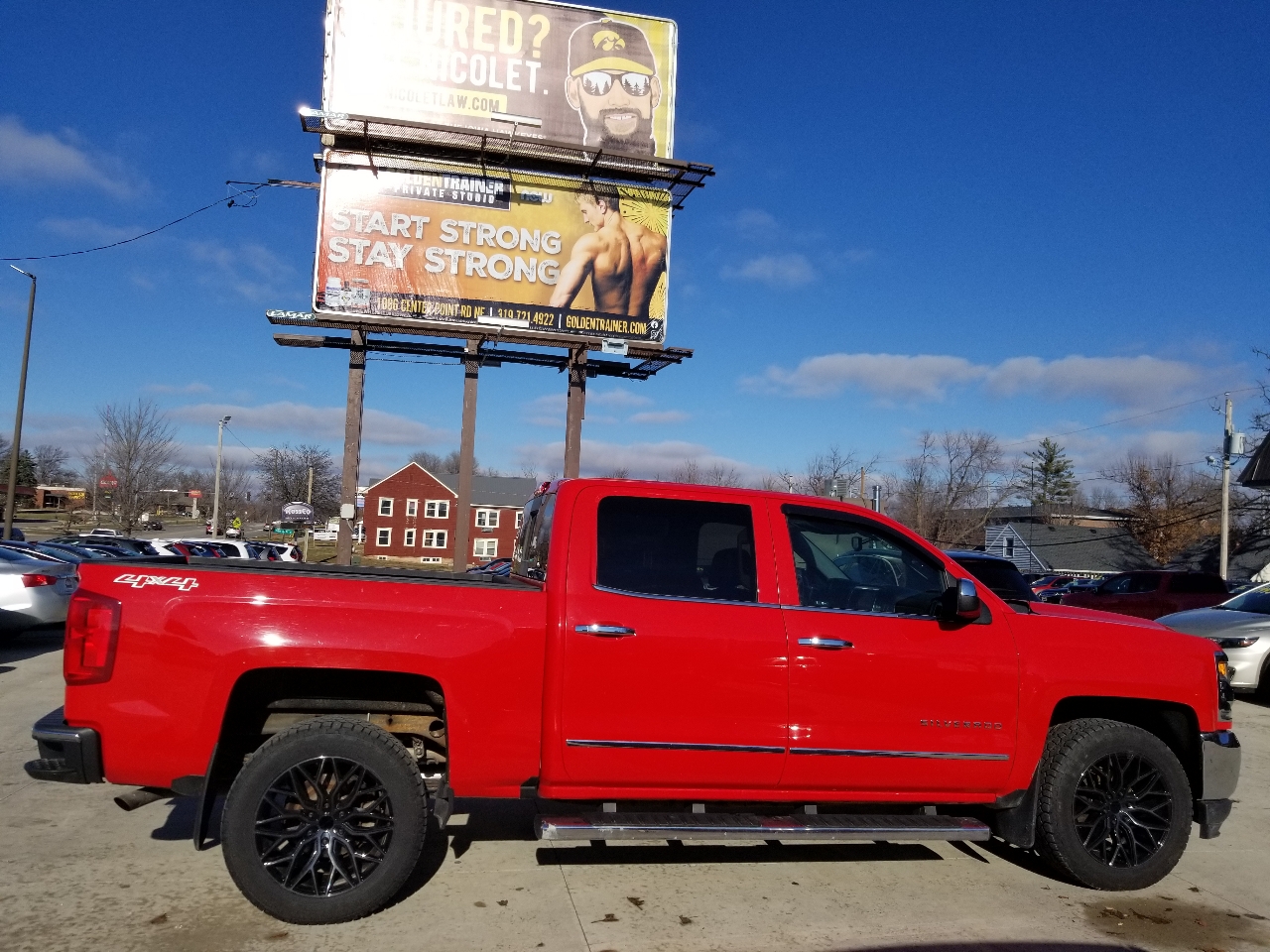 Chevrolet Silverado 1500 4WD Crew Cab 143.5" LTZ w/1LZ 2017