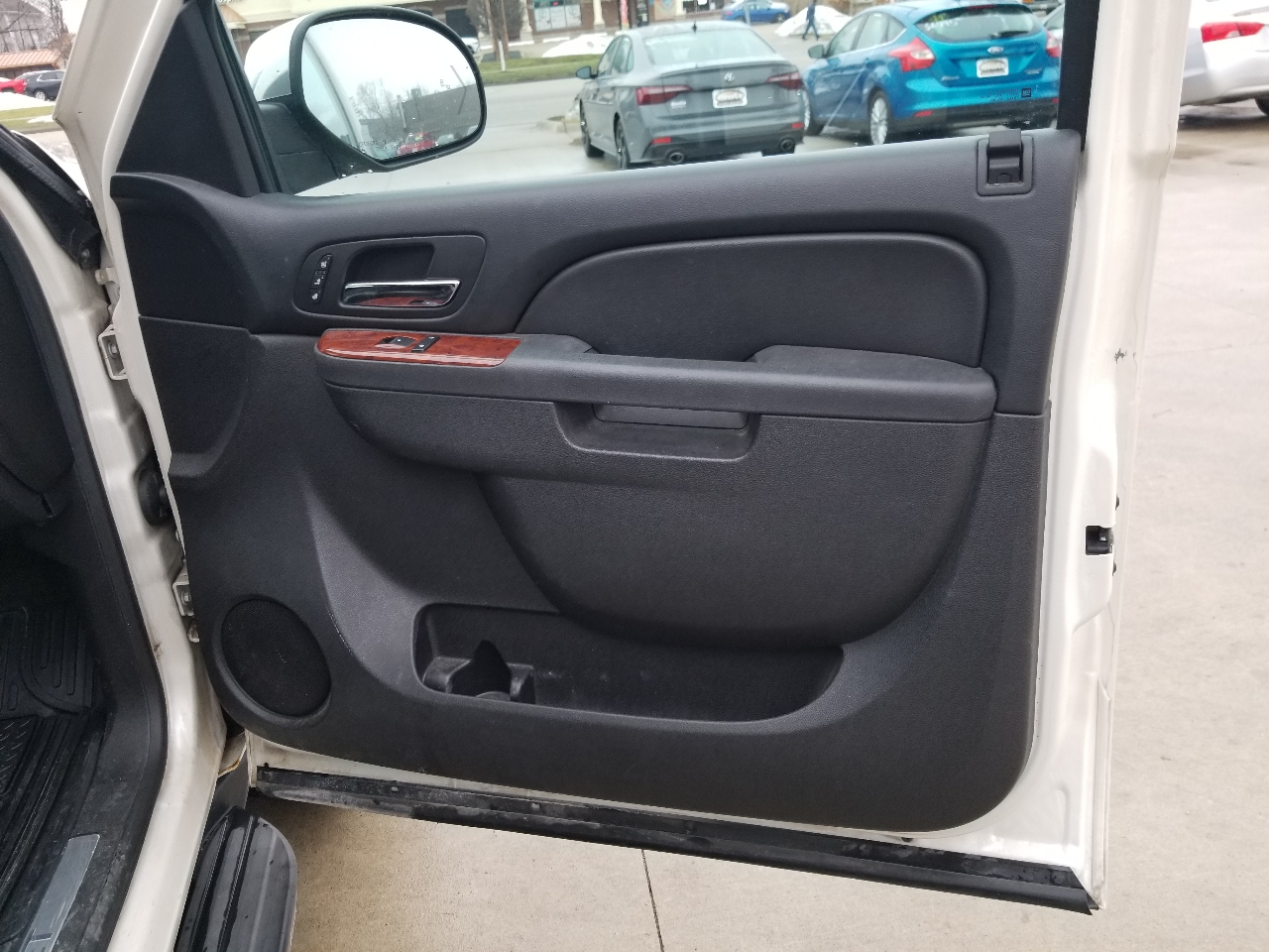 Chevrolet Suburban LTZ 1500 4WD 2013