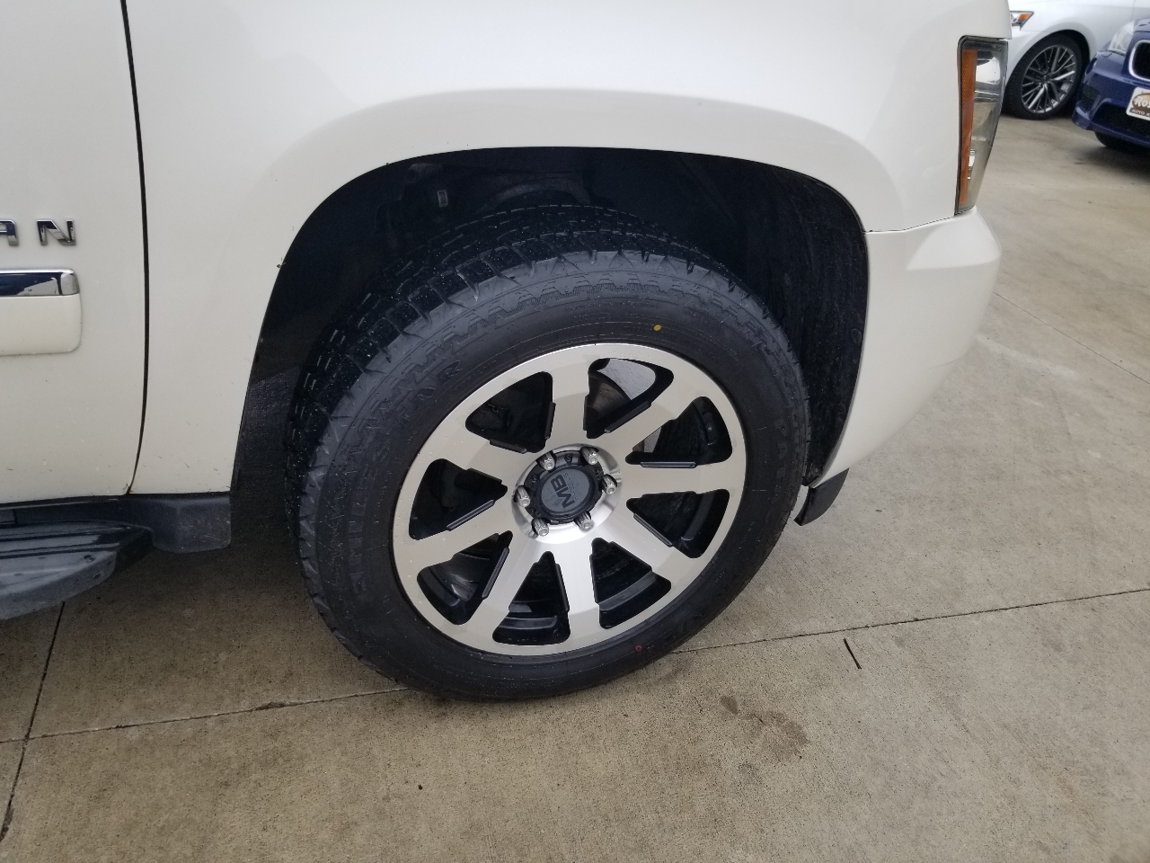 Chevrolet Suburban LTZ 1500 4WD 2013