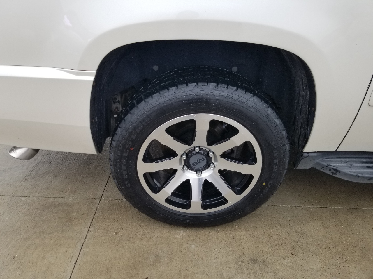 Chevrolet Suburban LTZ 1500 4WD 2013