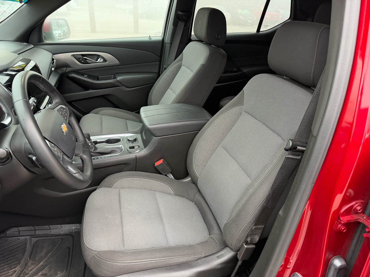 Chevrolet Traverse FWD 4dr LT Cloth w/1LT 2023