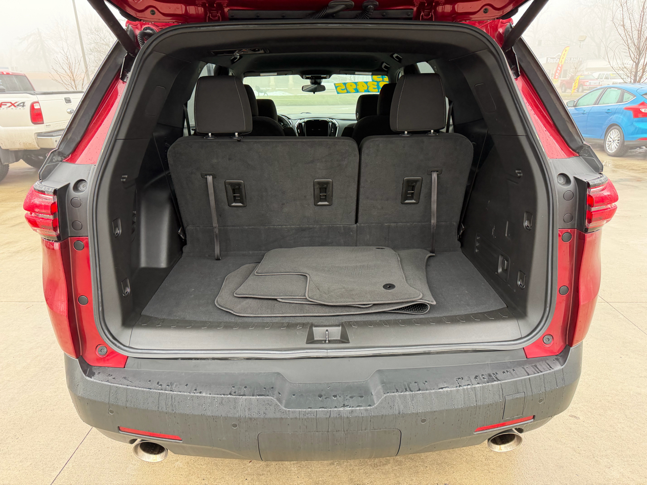 Chevrolet Traverse FWD 4dr LT Cloth w/1LT 2023