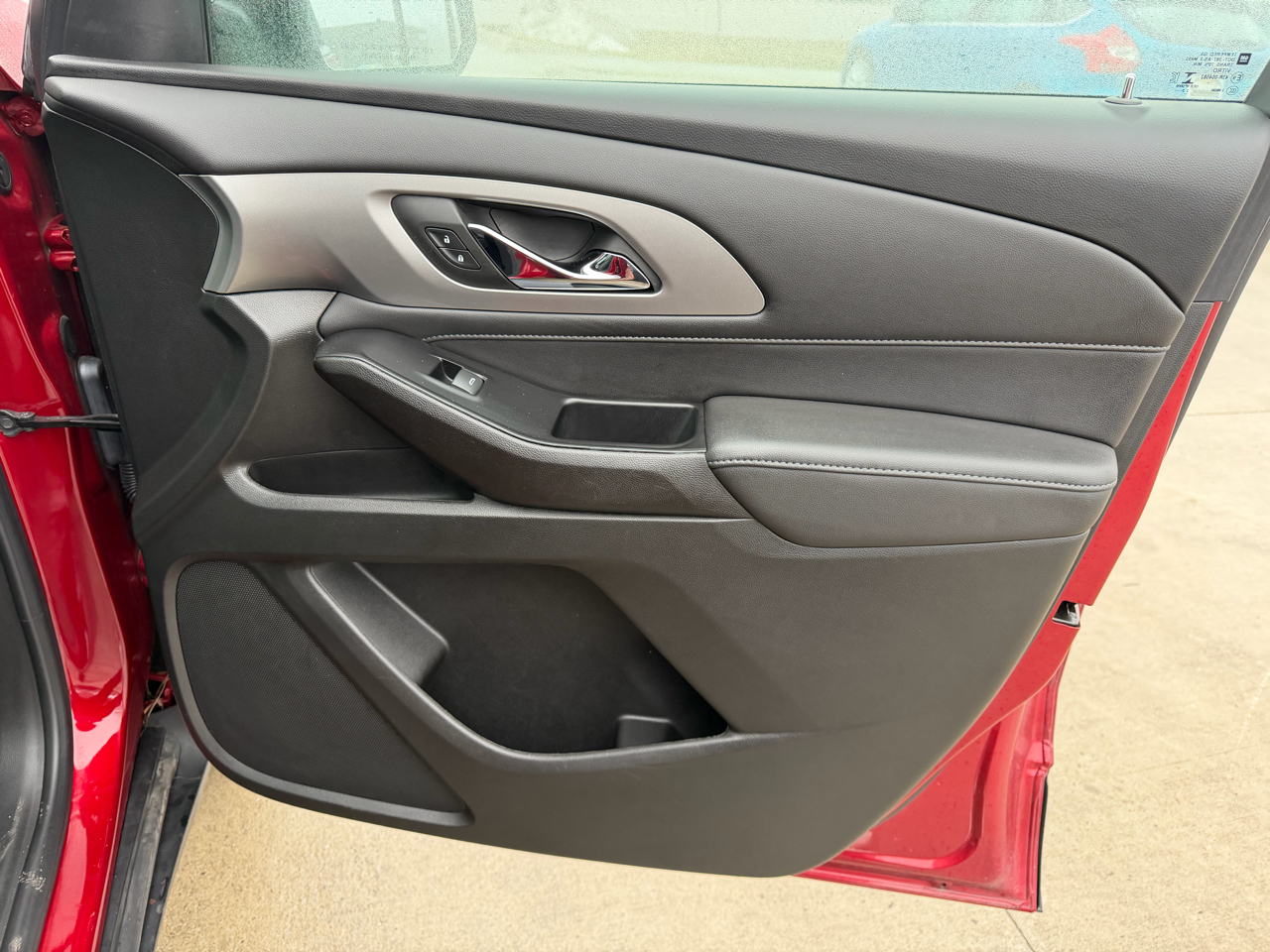 Chevrolet Traverse FWD 4dr LT Cloth w/1LT 2023