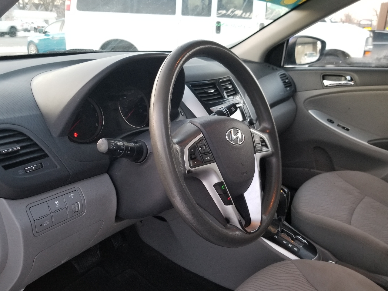 Hyundai Accent 4dr Sdn Auto GLS 2013