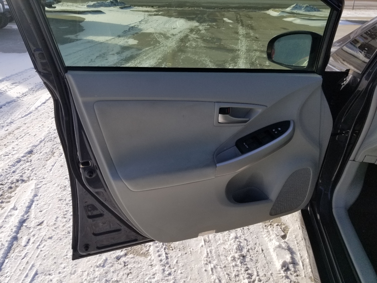 Toyota Prius 5dr HB Five (Natl) 2014