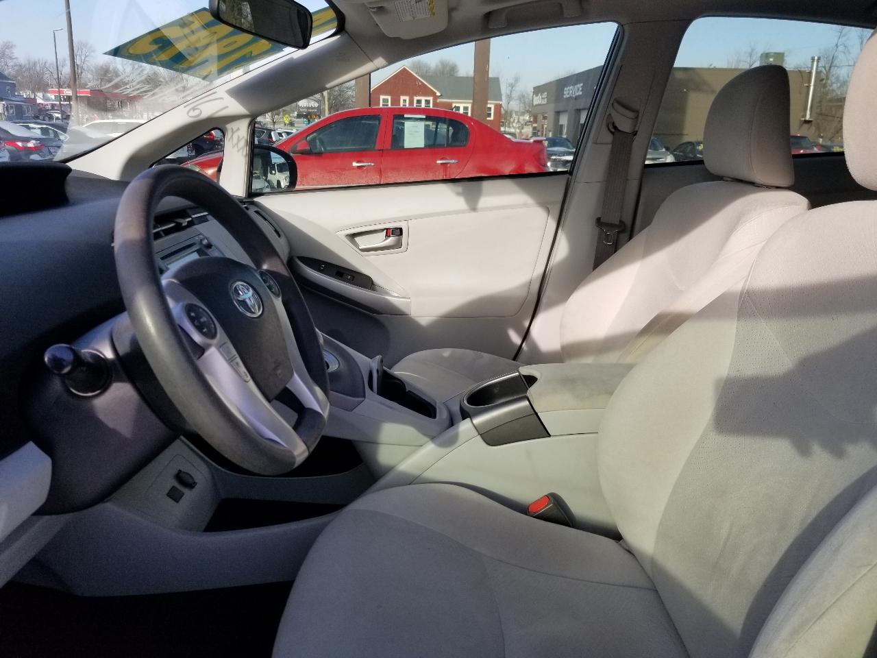 Toyota Prius 5dr HB Five (Natl) 2014