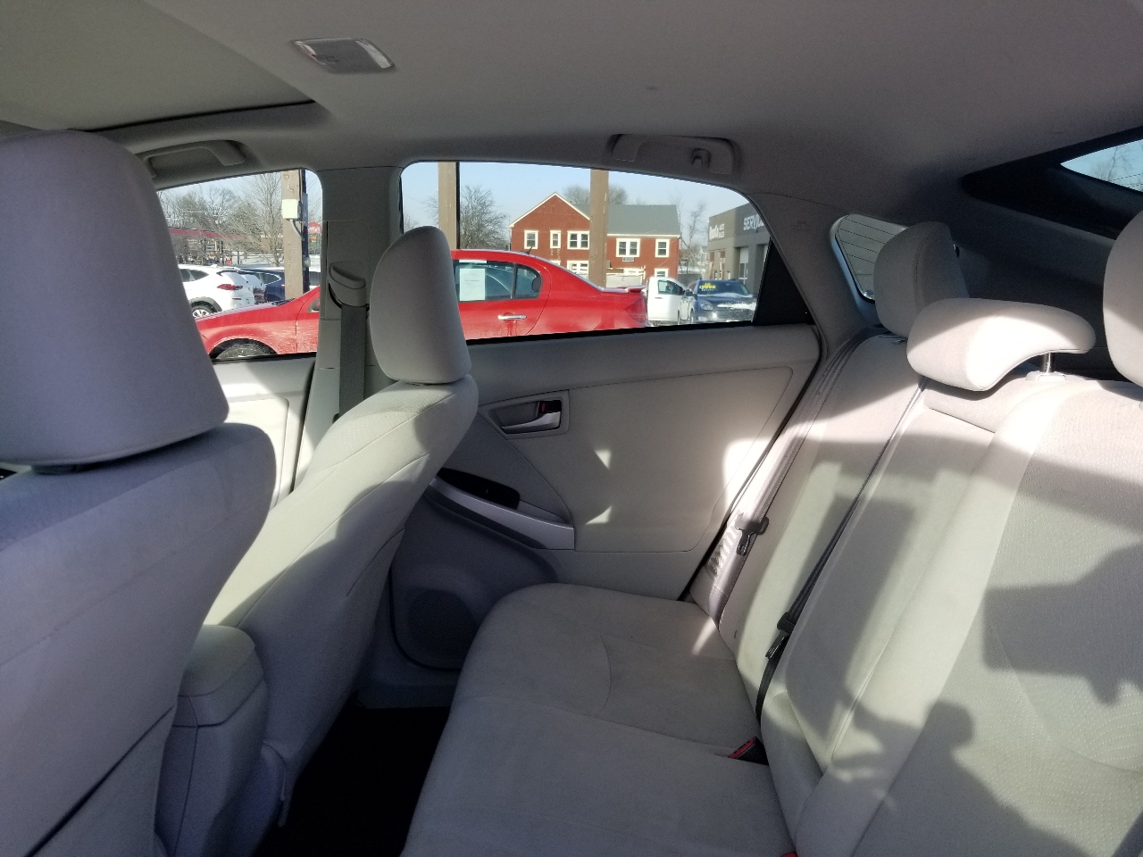 Toyota Prius 5dr HB Five (Natl) 2014