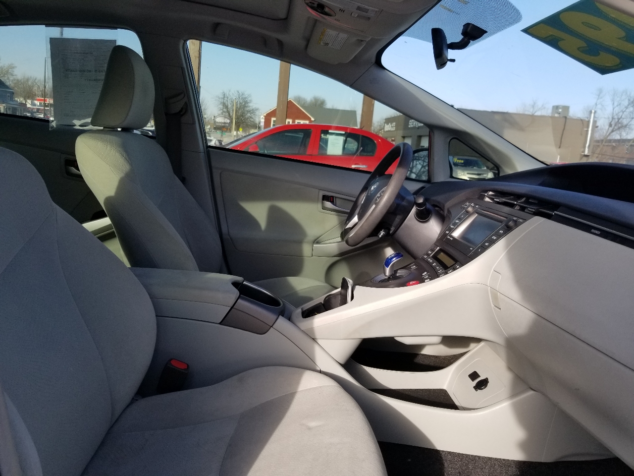 Toyota Prius 5dr HB Five (Natl) 2014