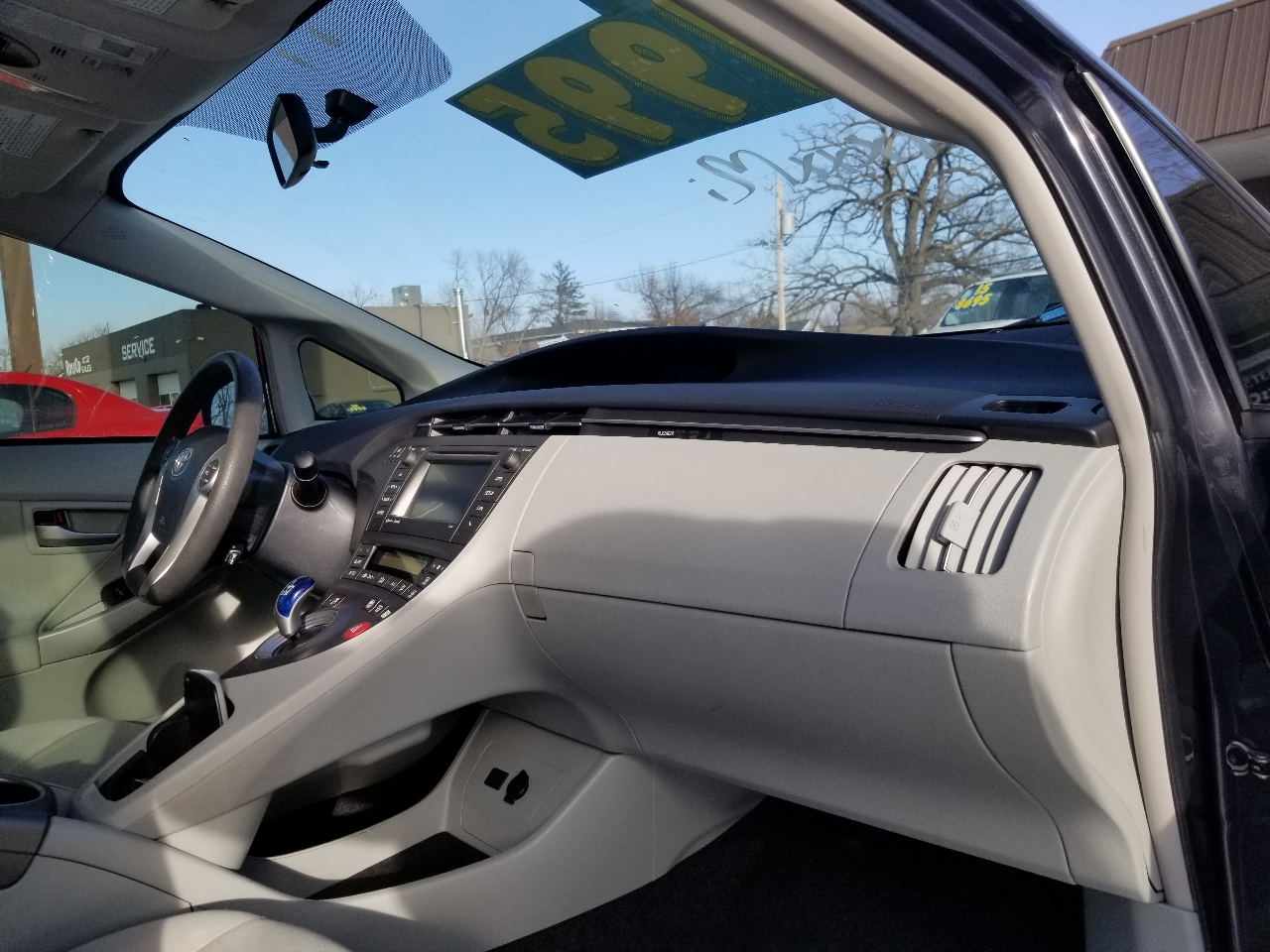 Toyota Prius 5dr HB Five (Natl) 2014