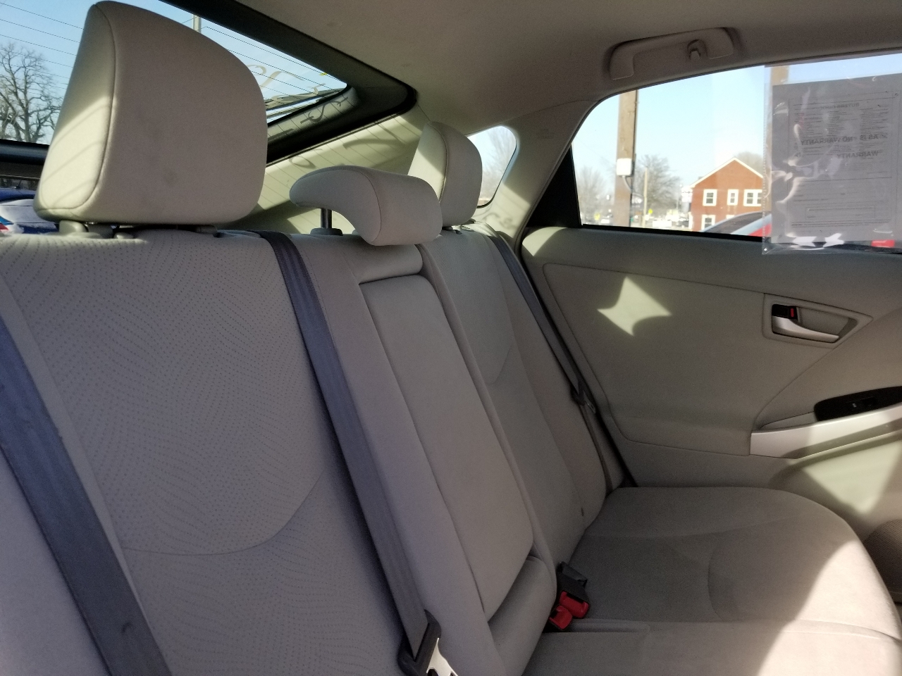 Toyota Prius 5dr HB Five (Natl) 2014