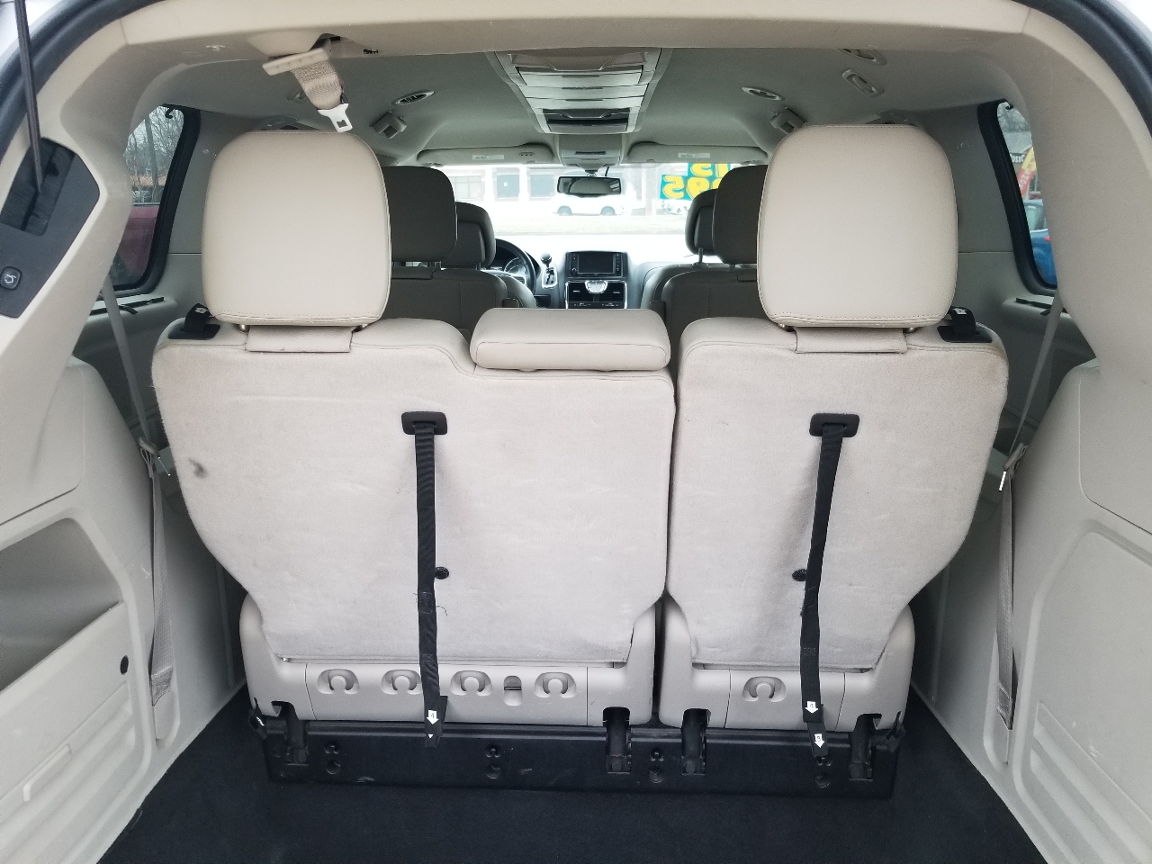 Chrysler Town & Country Touring-L 2013