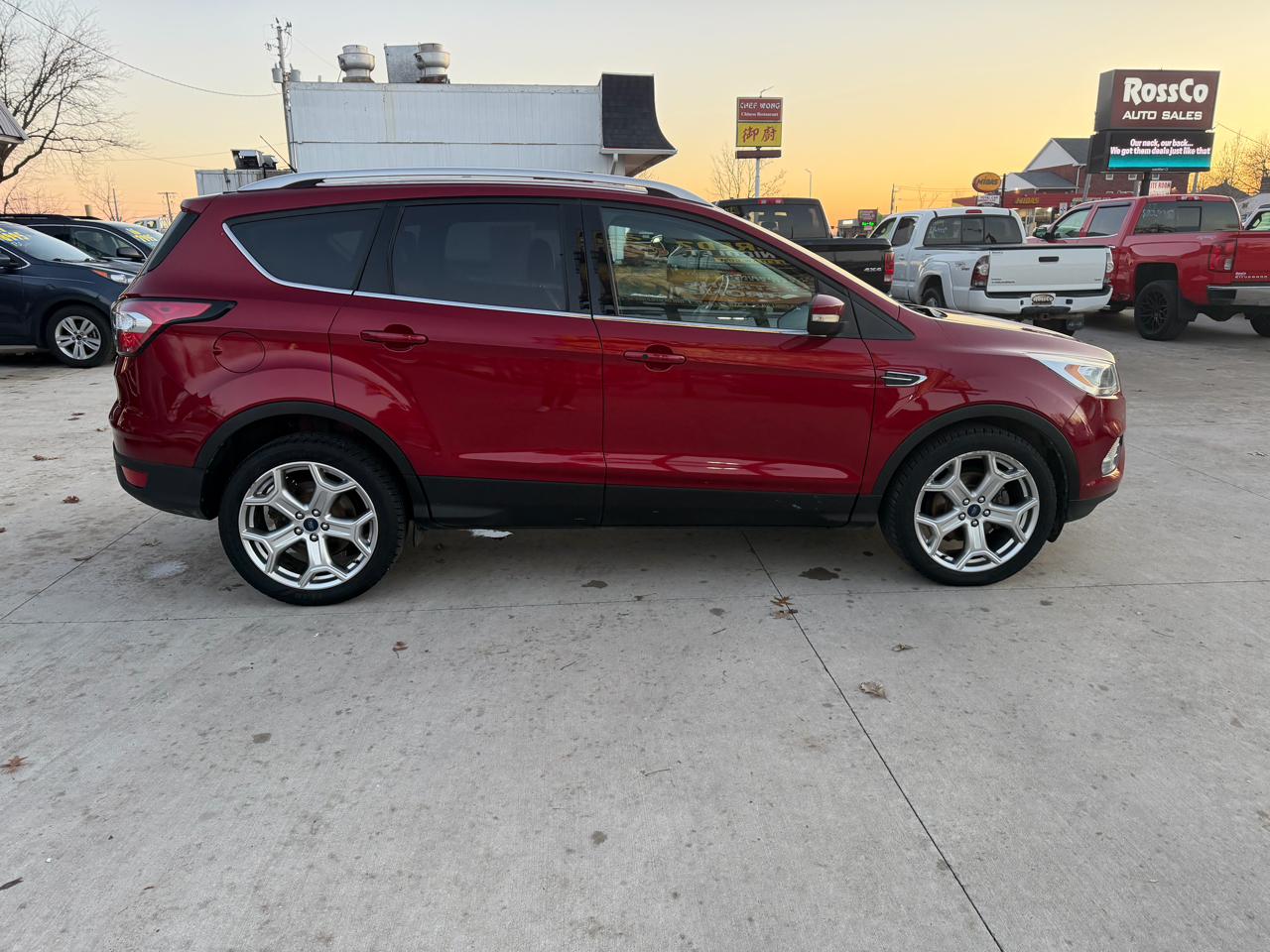 Ford Escape Titanium FWD 2017