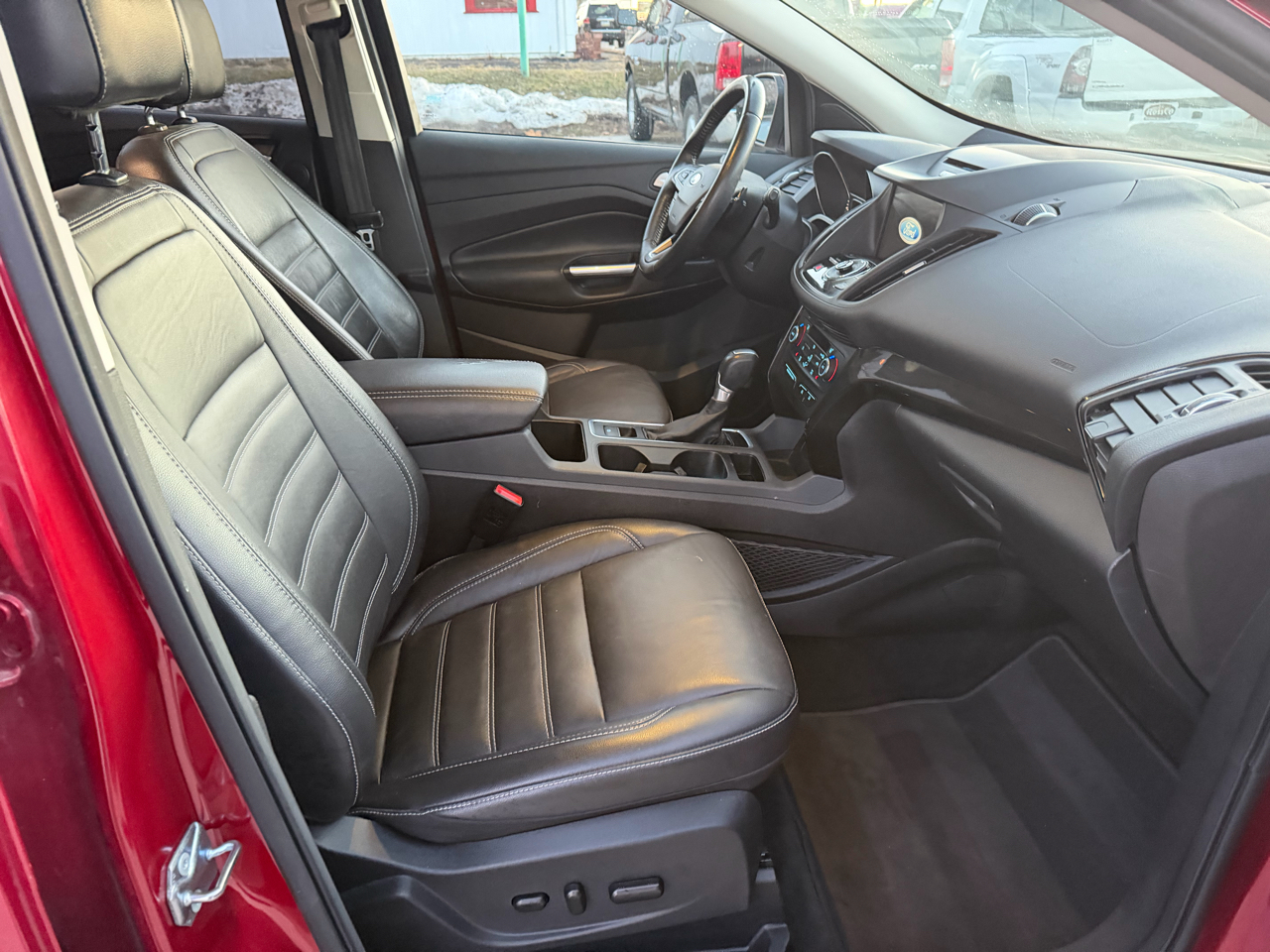 Ford Escape Titanium FWD 2017