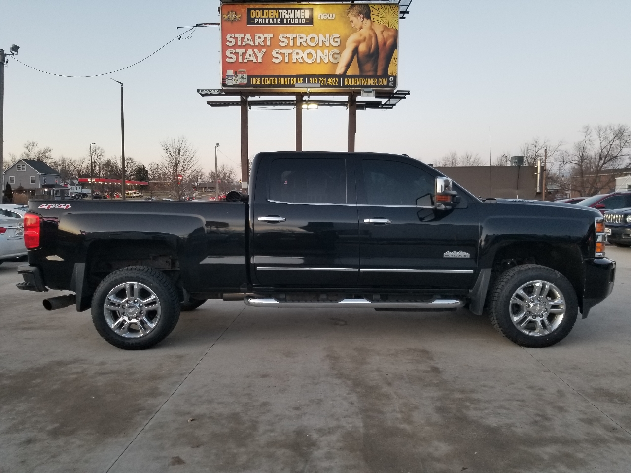Chevrolet Silverado 2500HD 4WD Crew Cab 153.7" High Country 2016
