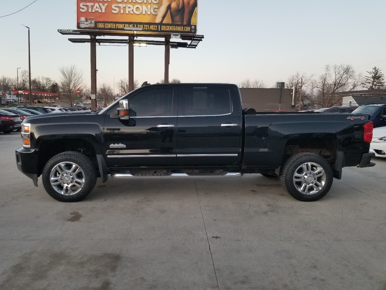Chevrolet Silverado 2500HD 4WD Crew Cab 153.7" High Country 2016