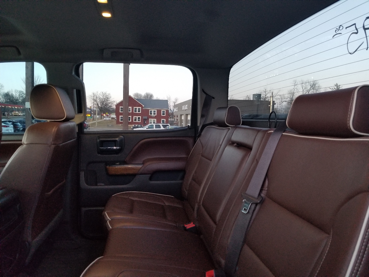 Chevrolet Silverado 2500HD 4WD Crew Cab 153.7" High Country 2016