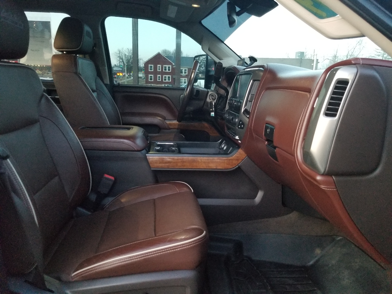 Chevrolet Silverado 2500HD 4WD Crew Cab 153.7" High Country 2016