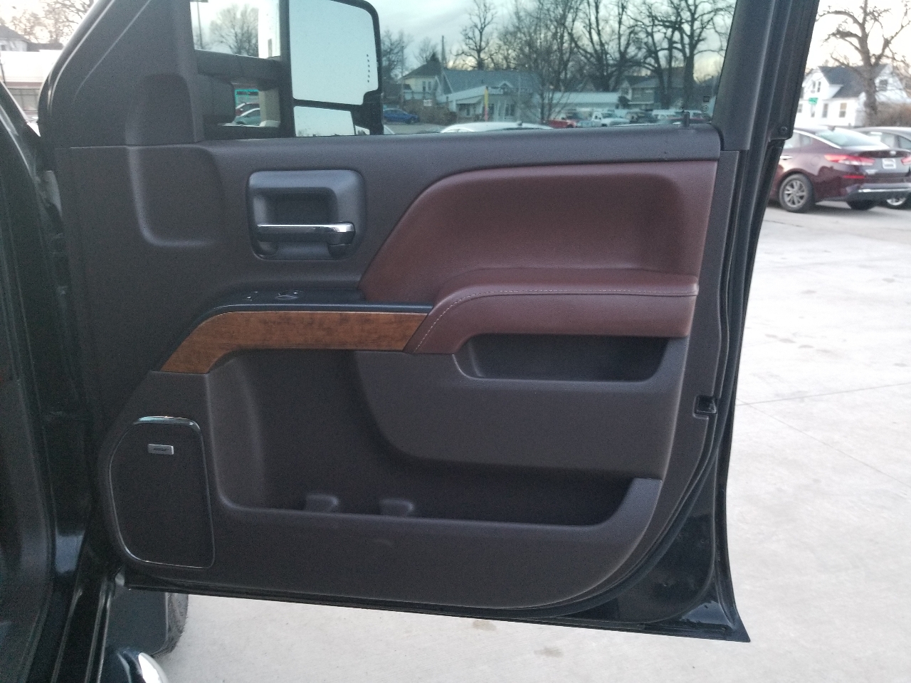 Chevrolet Silverado 2500HD 4WD Crew Cab 153.7" High Country 2016