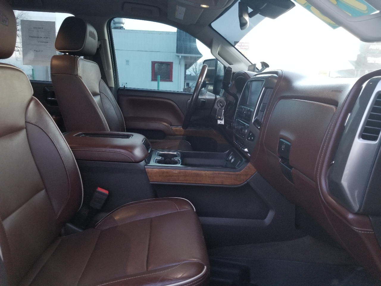 Chevrolet Silverado 2500HD 4WD Crew Cab 153.7" High Country 2016