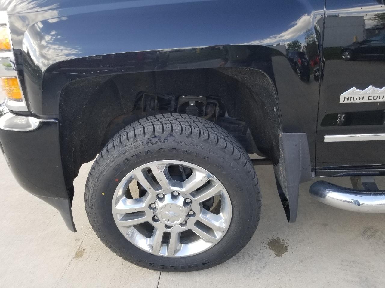 Chevrolet Silverado 2500HD 4WD Crew Cab 153.7" High Country 2016