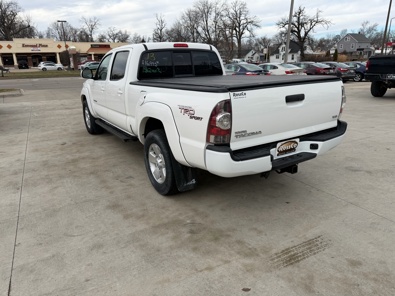 Toyota Tacoma 4WD Double Cab LB V6 AT (Natl) 2013